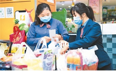 交通運輸部：截至2月5日全國向湖北地區運送物資11.56萬噸?