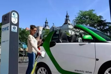 石油14連漲，新能源車主卻笑不出來，怎么回事？