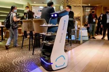 豪擲數十億投資中國機器人公司 軟銀孫正義的新布局