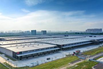 國辦：在各大中城市規劃建設一批城郊大倉基地，確保應急狀況下及時就近調運生活物資