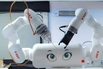 協(xié)作機器人賦能智造的同時 開始“卷”出新高度