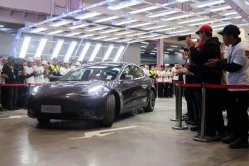今年一季度我國新能源汽車產量完成165萬輛等上榜