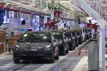 特斯拉工廠停產！