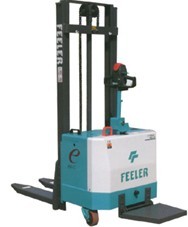 PBS系列電動(dòng)堆高機(jī)
