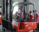 林德2噸電動叉車