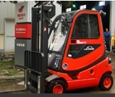 防爆叉車