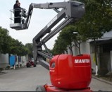 高空作業(yè)車