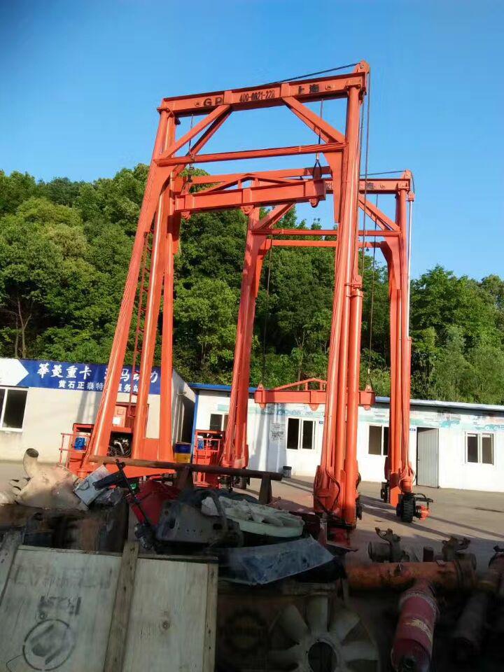 加高型吊機/集裝箱吊車/集裝箱土吊/碼頭港口集裝箱轉(zhuǎn)載吊機/分體