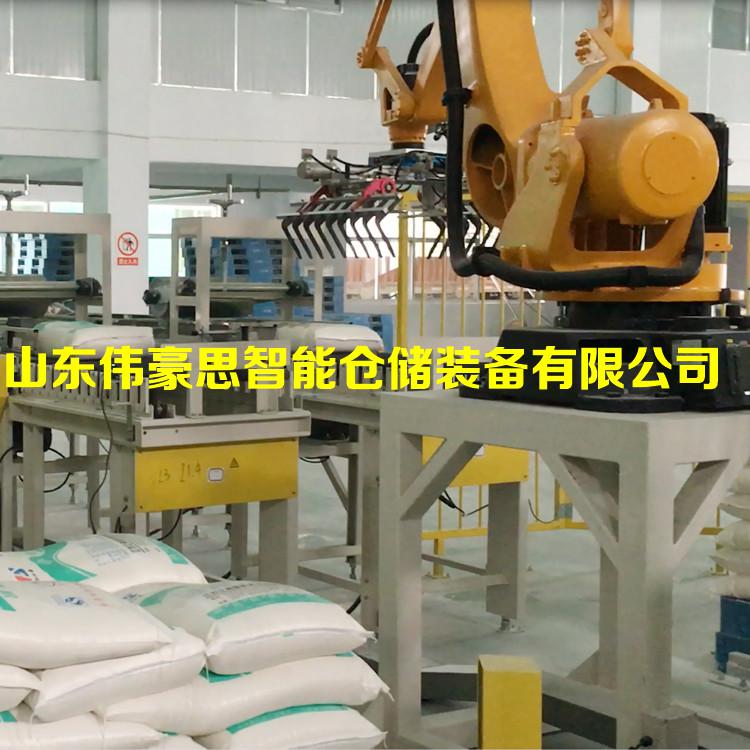 供應復合肥全自動碼垛機 肥料碼垛機器人工作現(xiàn)場
