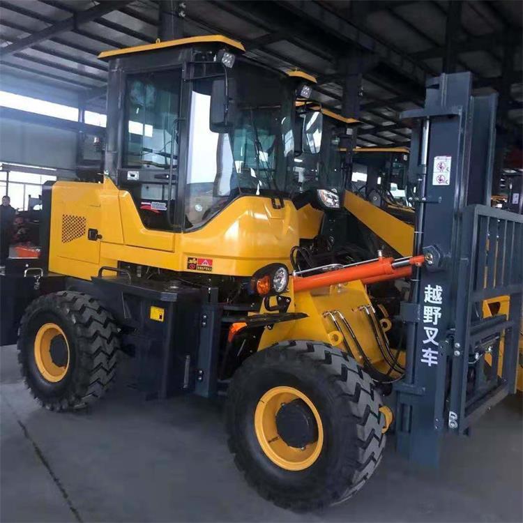  出售柴油升降堆高車 轉運貨物越野叉車 建筑工程用越野叉車